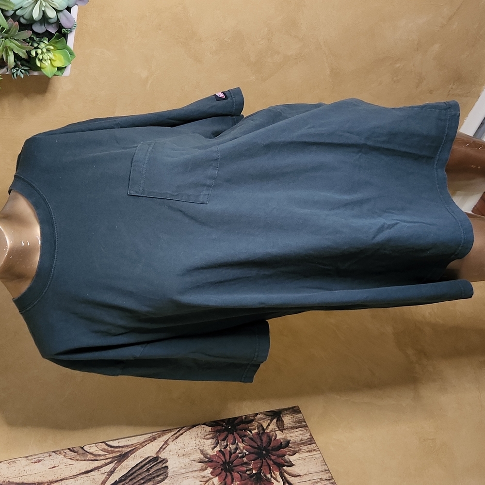 Dickies tshirt